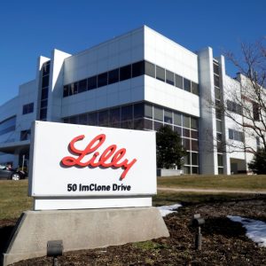 FDA panel recommends Eli Lilly’s Alzheimer’s drug donanemab