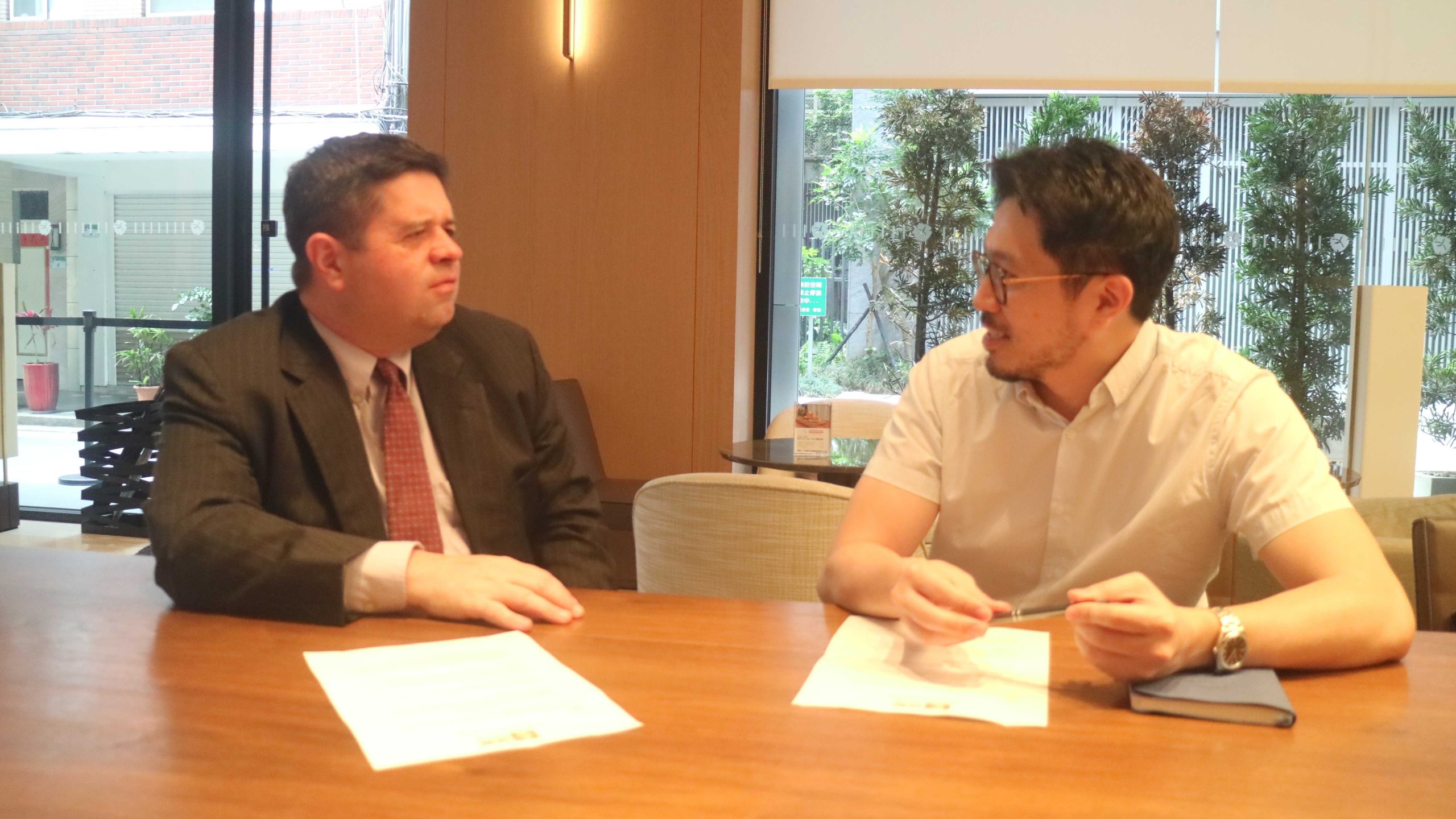 Prof. Brian Van Tine, MD, PhD interviewed by Thomas Huang, CEO of GeneOnline